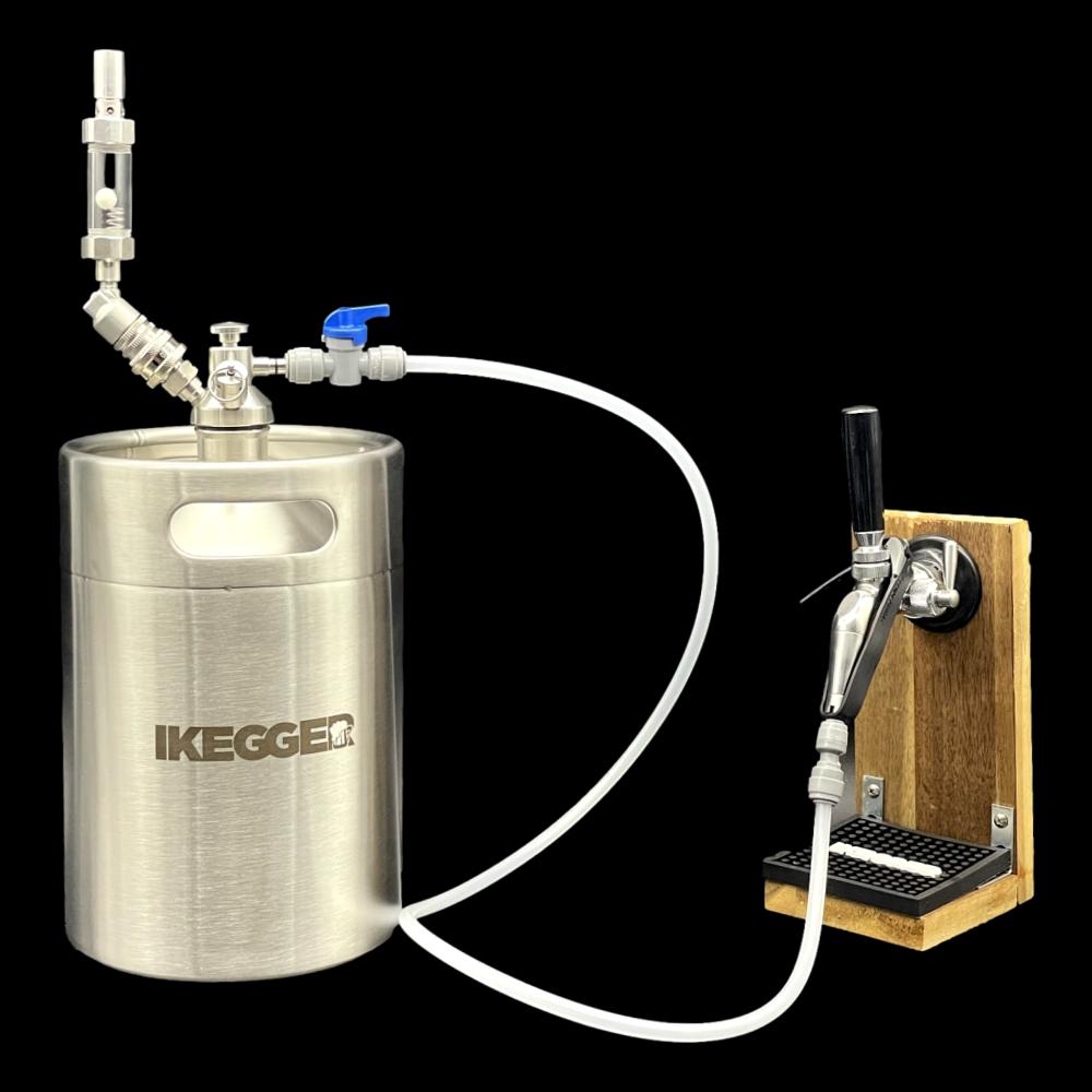 Auto-Stop Filler conectado a un grifo de cerveza de barril y a un Mini Keg iKegger