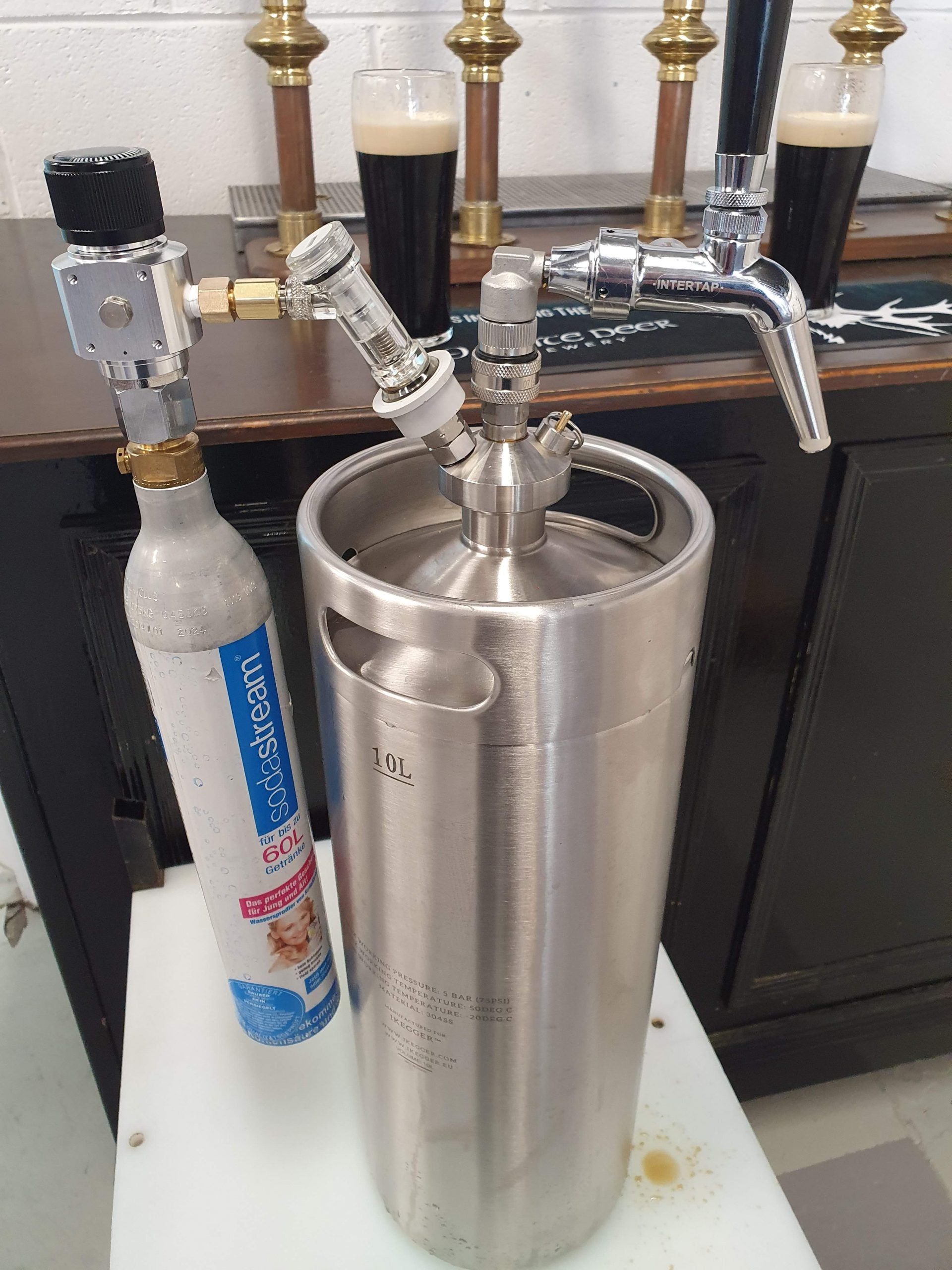 10L keg package for 9 white deer